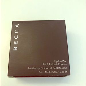 Becca Hydra Mist Powder